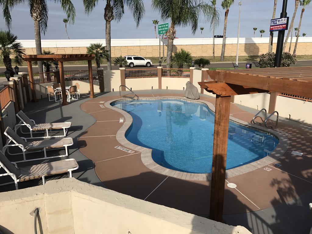 Texas Inn & Suites Pharr/San Juan Екстер'єр фото