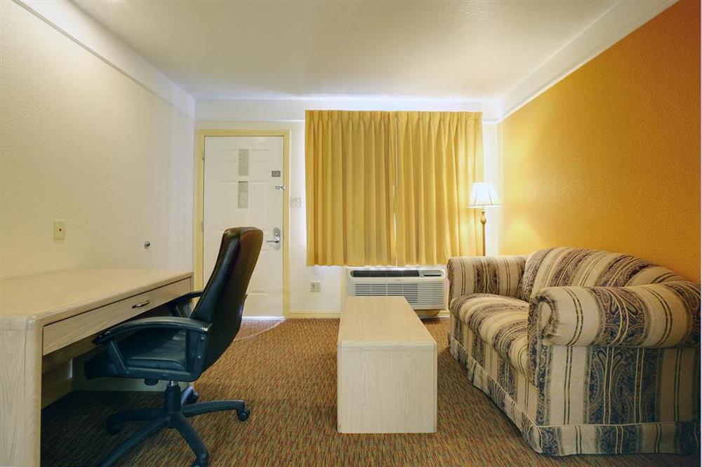 Texas Inn & Suites Pharr/San Juan Номер фото