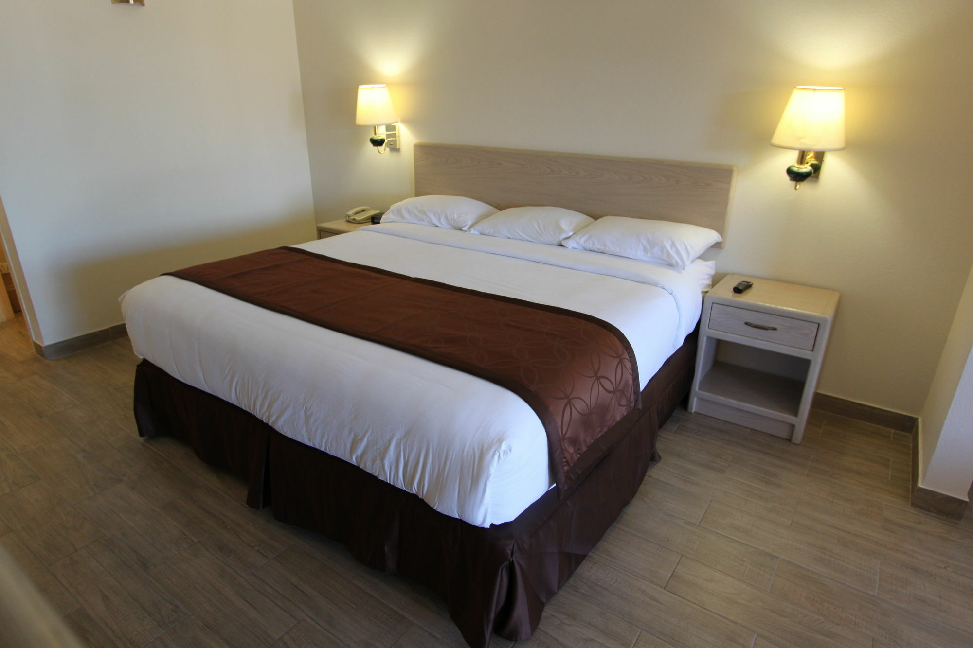Texas Inn & Suites Pharr/San Juan Екстер'єр фото
